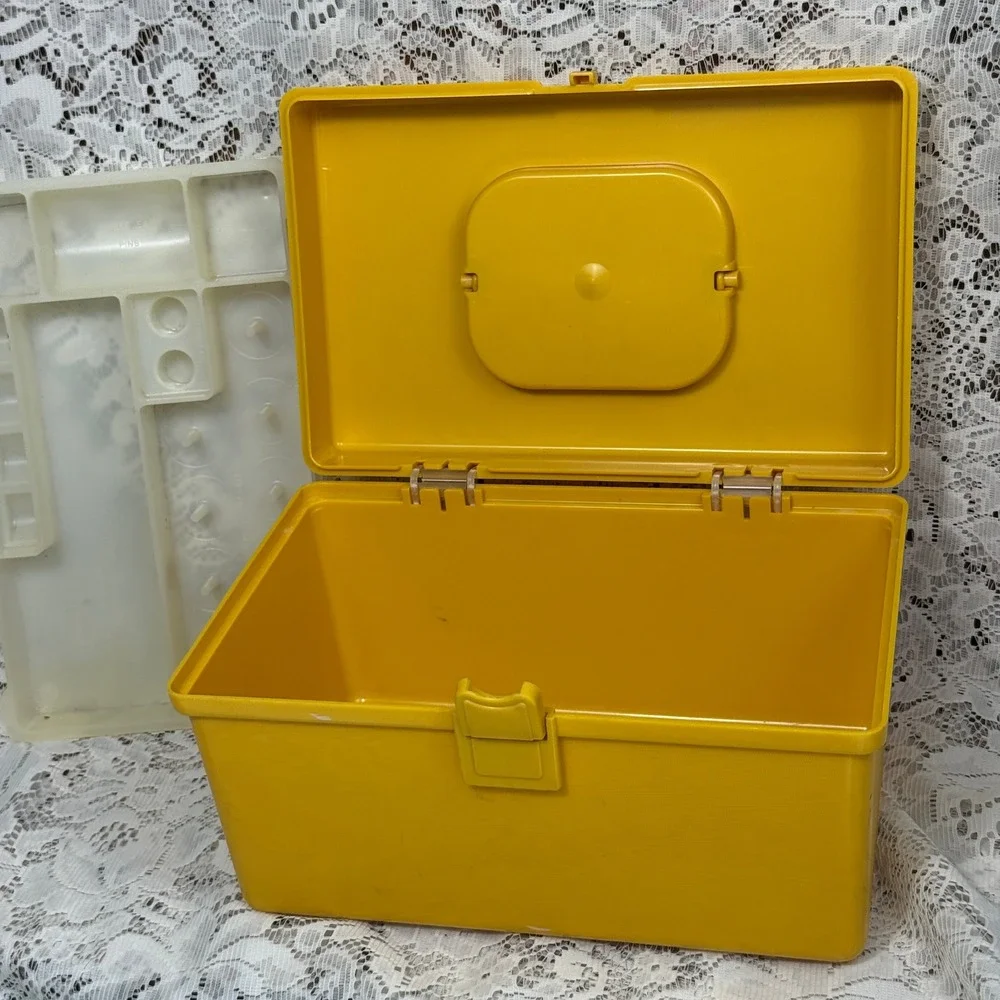 Vintage Wilson Mfg Corp Yellow Plastic Sewing Box Organizer Tray Made in USA